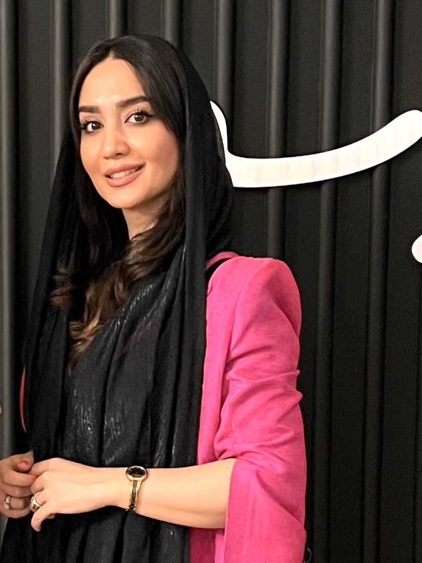 مهرنوش میرزایی